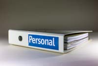 Symbolbild: mit Personal beschrifteter Ordner